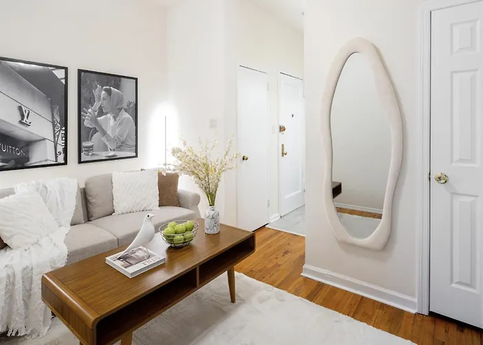 Cozy Apartment In The Upper East Side